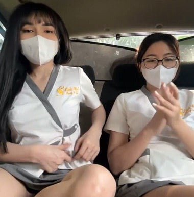 Hai em tự sướng khiến anh tài xế meo không rời mắt
